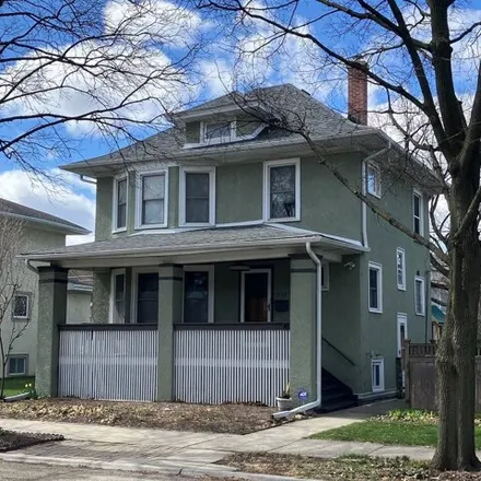 Buy this 4 bed house on 745 South Carpenter Avenue in Oak Park, IL 60304