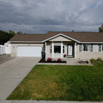 Buy this 4 bed house on 1017 Cedarwood Road in Tooele, UT 84074