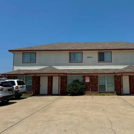 Rent this 3 bed house on 2999 West Elms Road in Killeen, TX 76549