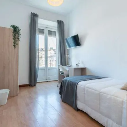 Image 2 - Calle de la Palma, 67, 28015 Madrid, Spain - Apartment for rent