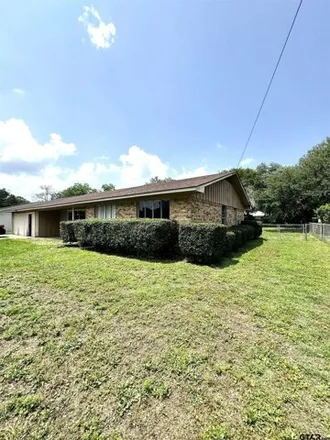 Image 2 - 1134 Henderson Street, Jacksonville, TX 75766, USA - House for sale