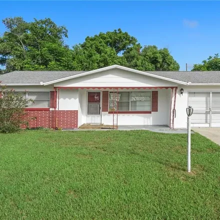 Buy this 2 bed house on 318 South Adams Street in Beverly Hills, Citrus County