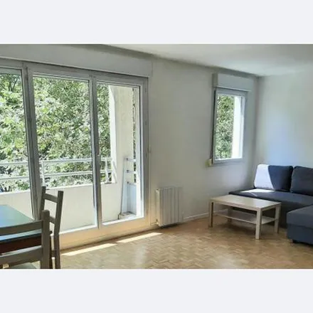 Rent this 1 bed apartment on 22 Rue Pélisson in 69100 Villeurbanne, France