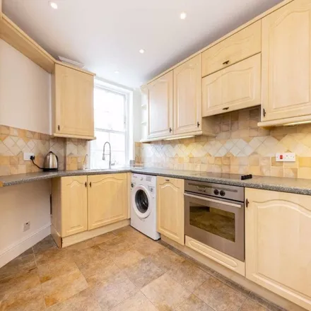 Image 2 - 5 Elm Tree Road, London, NW8 9JX, United Kingdom - Apartment for rent