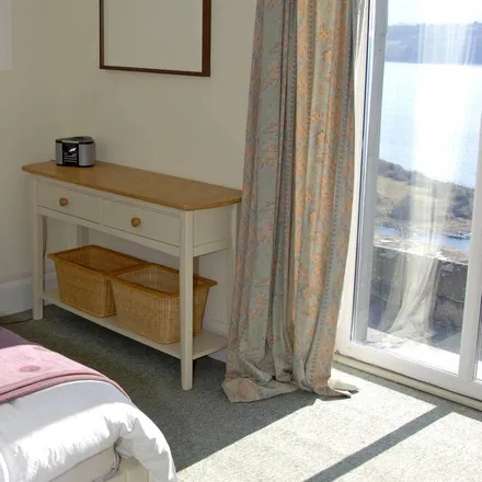 Image 6 - Porthmadog, LL49 9TN, United Kingdom - Apartment for rent