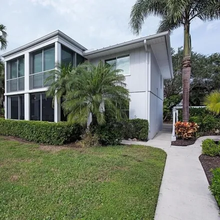 Buy this 3 bed condo on 4286 Belair Lane in Naples, FL 34103