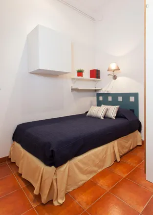 Image 9 - Carrer de Mallorca, 518, 08013 Barcelona, Spain - Apartment for rent