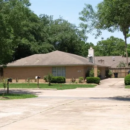 Rent this 3 bed house on 10846 Sugar Hill Drive in Houston, TX 77042