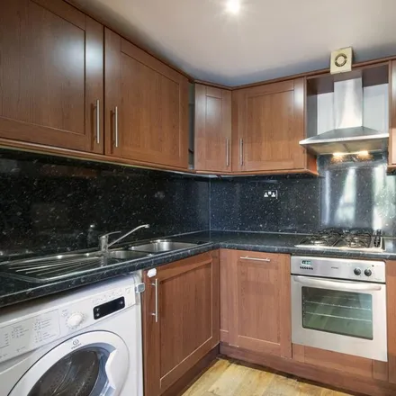 Image 2 - Finchley Road, London, NW3 7BG, United Kingdom - Apartment for rent