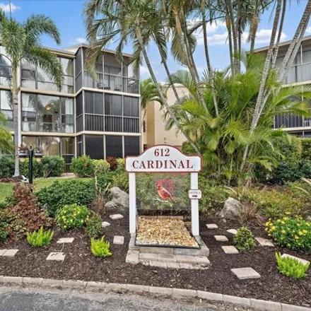 Buy this 2 bed condo on 614 Bird Bay Drive South in Venice, FL 34285