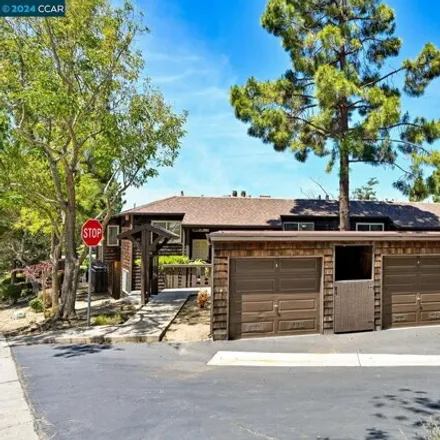 Image 3 - 5450 Briar Ridge Dr, Castro Valley, California, 94552 - House for sale