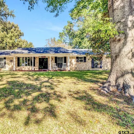 Buy this 4 bed house on 145 Circle Drive in Mineola, TX 75773