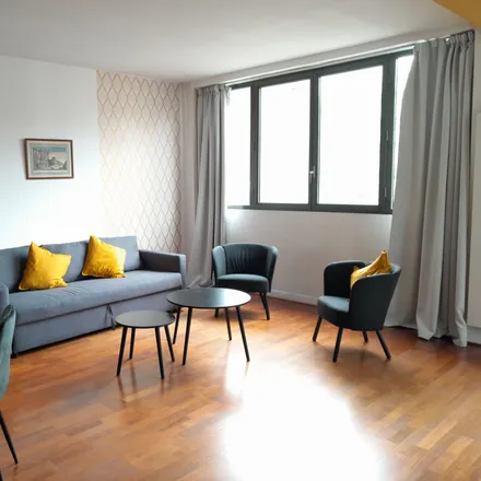 Image 2 - 5;7 Rue Marguerite Moret, 75011 Paris, France - Apartment for rent