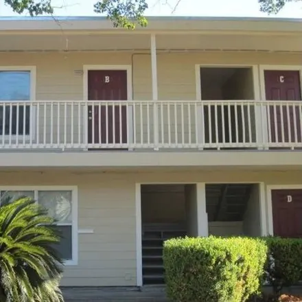 Rent this 2 bed apartment on 923 Furman Avenue in Corpus Christi, TX 78404