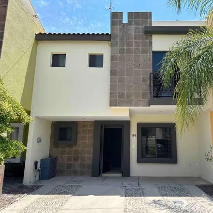 Rent this studio house on Avenida Altavista 390 in Los Almendros, 45158 Zapopan