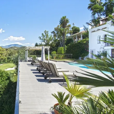 Buy this 5 bed house on Avenida Valle Del Golf in 6A, 29660 Marbella