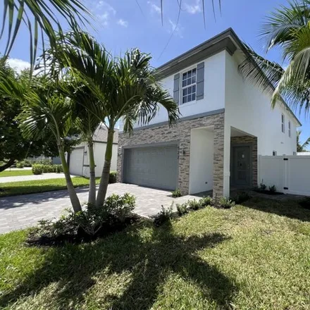 Image 1 - 522 Lucky Ln, Delray Beach, Florida, 33444 - House for sale