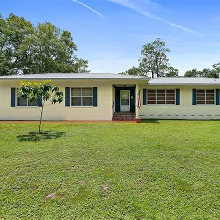 Buy this 4 bed house on 511 North Pine Street in Bunnell, Flagler County