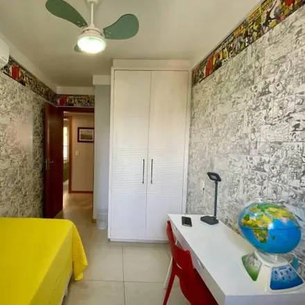 Buy this 4 bed apartment on Avenida Comandante Álvaro Martins 110 in Mata da Praia, Vitória - ES