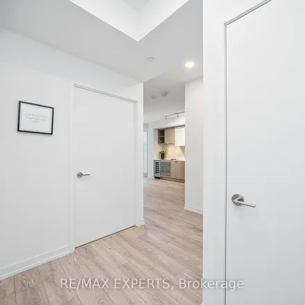 Rent this 2 bed apartment on 293 Oriole Parkway in Old Toronto, ON M5P 1A7