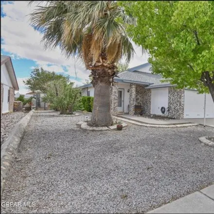 Rent this 3 bed house on 4736 Loma de Color Drive in El Paso, TX 79934