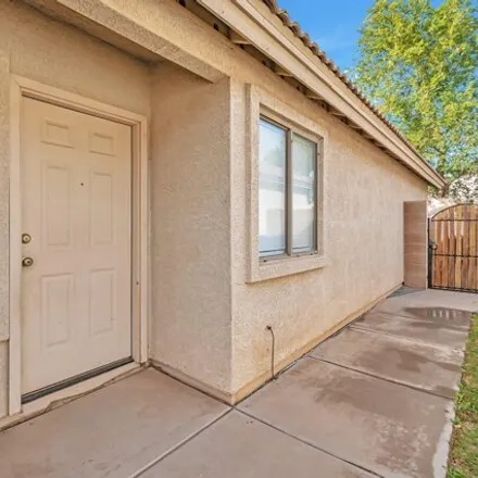 Image 2 - 8705 East Nido Avenue, Mesa, AZ 85209, USA - House for rent