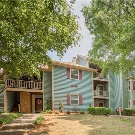Buy this 2 bed condo on Hunter's Run Drive in Charlotte, NC 28209