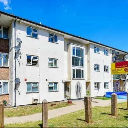 Rent this 2 bed apartment on 30 Northfield Road in Oxford, OX3 9EP