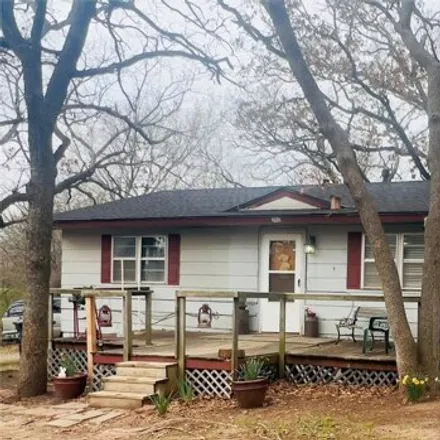 Buy this 3 bed house on 278 Oak Street in Meeker, Lincoln County