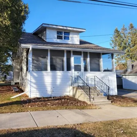 Buy this 3 bed house on 558 Munes Street in Athens, Marathon County