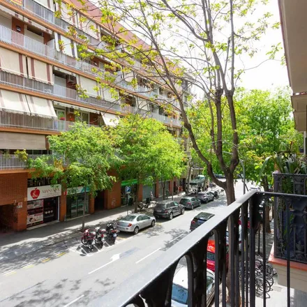 Image 4 - Carrer de Nàpols, 195, 08013 Barcelona, Spain - Apartment for rent