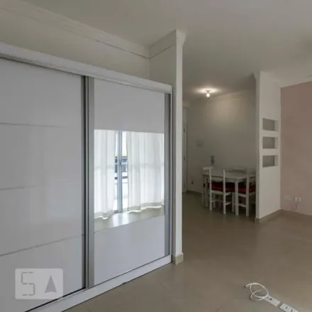 Rent this 1 bed apartment on Rua Clímaco Barbosa 500 in Cambuci, São Paulo - SP