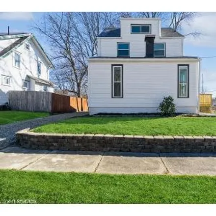 Buy this 3 bed house on 3020 Daleford Avenue Northeast in Canton, OH 44705