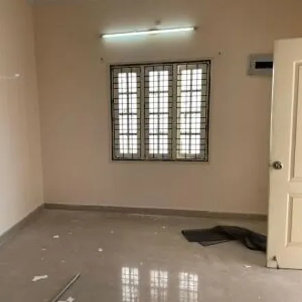 Rent this 2 bed apartment on B R Singh Hospital in Parikshit Roy Lane, Sealdah
