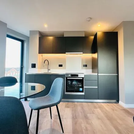 Rent this 2 bed apartment on Whitehall Road Gildersome in Whitehall Road, Drighlington
