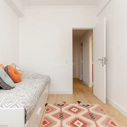 Rent this 3 bed apartment on Rua José Carlos de Melo in 2810-264 Almada, Portugal