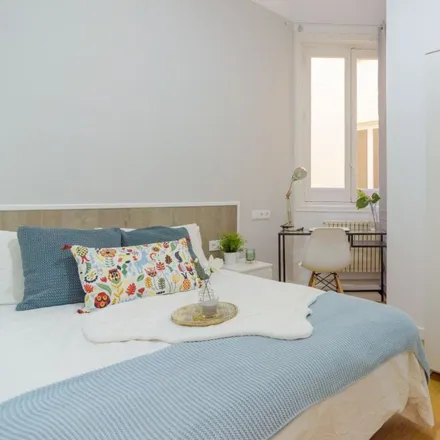 Rent this 9 bed room on Calle de Valenzuela in 10, 28014 Madrid