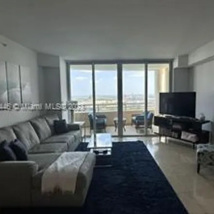 Image 3 - Three Tequesta Point, 848 Brickell Key Drive, Torch of Friendship, Miami, FL 33131, USA - Townhouse for rent