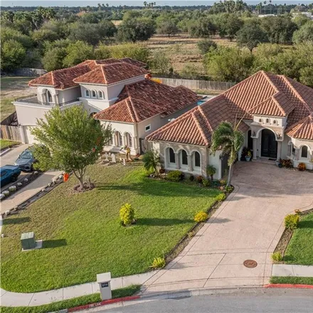 Image 2 - 4920 West Highland Avenue, McAllen, TX 78501, USA - House for sale