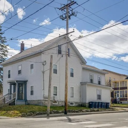 Buy this studio house on 45 Shawmut Street in Lewiston, ME 04240