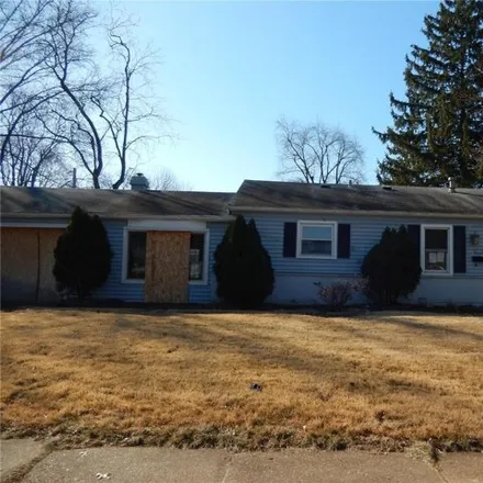 Buy this 3 bed house on 1710 Arundel Drive in Florissant, MO 63033
