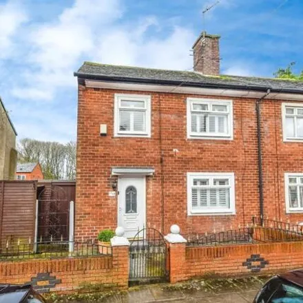 Buy this 3 bed duplex on 10 Thornes Road in Liverpool, L6 9AB
