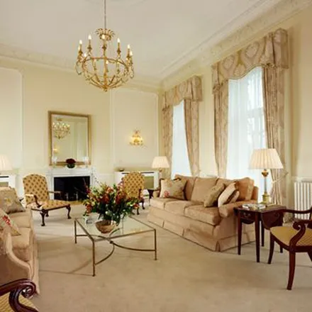 Image 1 - Mr Chow, 151 Knightsbridge, London, SW1X 7PA, United Kingdom - Apartment for rent