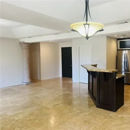 Image 7 - 2067 Sabinal Street, Mission, TX 78572, USA - House for rent