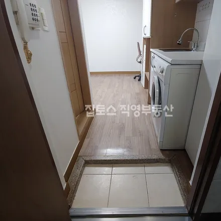 Image 9 - 서울특별시 동작구 신대방동 695 - Apartment for rent