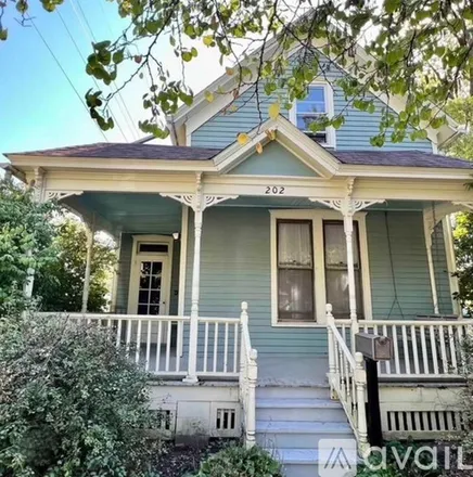Rent this 3 bed house on 202 E Washington
