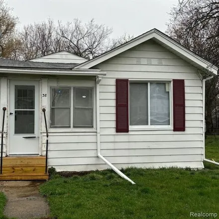 Rent this 2 bed house on 378 Hazel Avenue in Pontiac, MI 48341