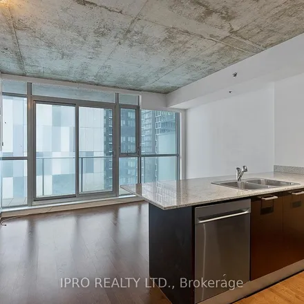 Image 2 - M5V Condominiums, 373 King Street West, Old Toronto, ON M5V 1K2, Canada - Apartment for rent
