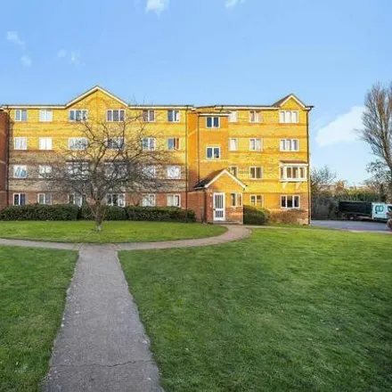 Buy this 2 bed apartment on 7 Crusader Way in Holywell, WD18 6GW
