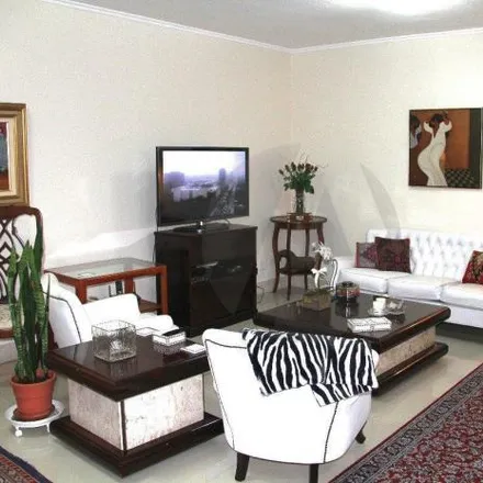 Rent this 3 bed apartment on Rua Honório Silveira Dias 1500 in Higienópolis, Porto Alegre - RS